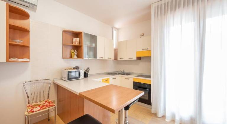 Rental apartment with 2 rooms for 5 persons — photo 3