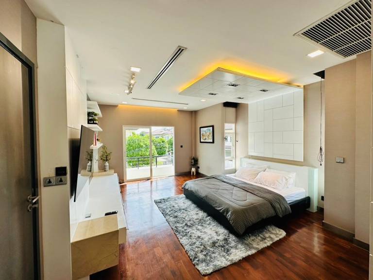 House Bang Khun Kong