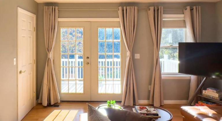 Holiday apartment | Pet-friendly in Fairfield, CT