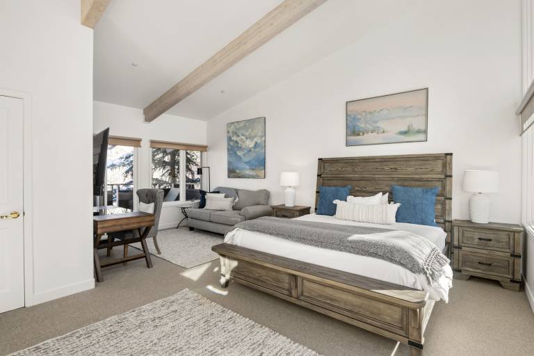 Children-friendly lovely condo with private pool & patio | Ski nearby | Pet-friendly — photo 2
