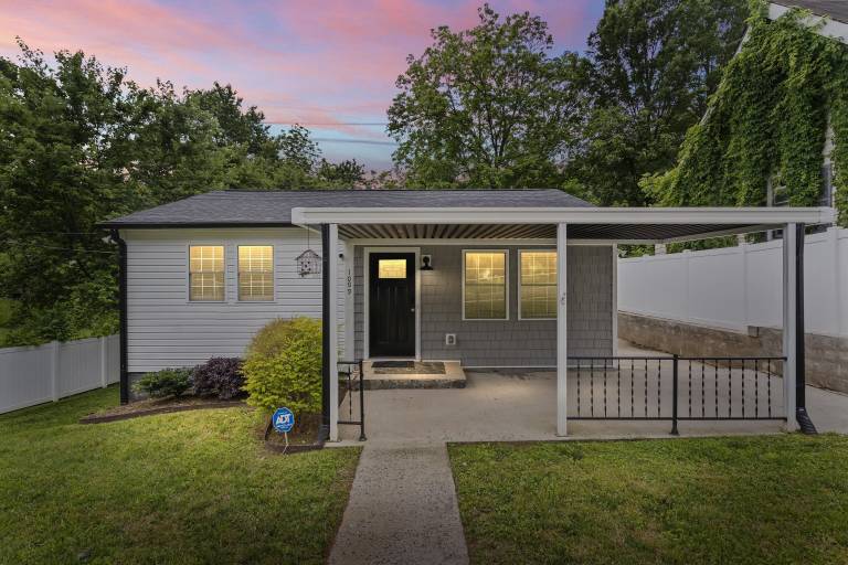 House  Gastonia
