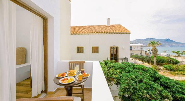 Kissamos Bay Hotel in Kissamos