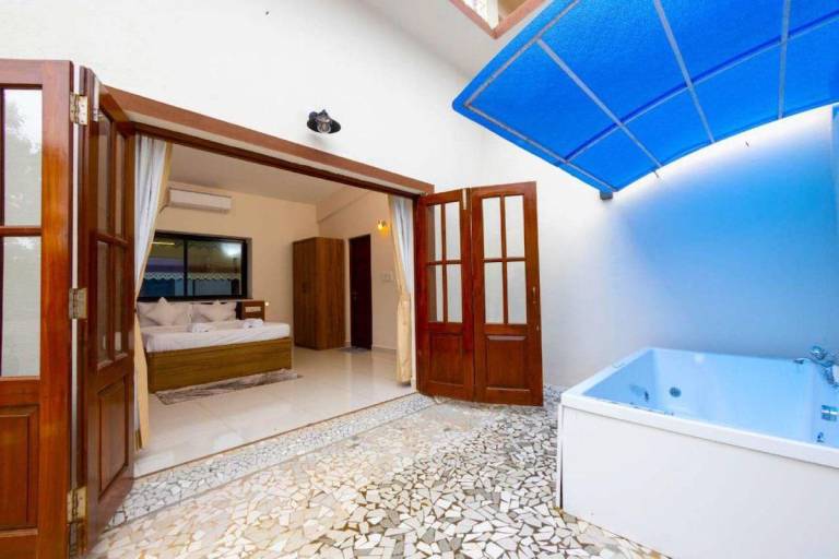 Wonderful vacation home with pool | Beach nearby | Pets allowed — photo 4