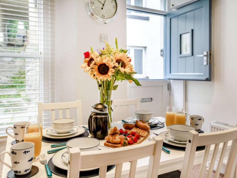 Cottage with 2 rooms for 4 persons in Paignton