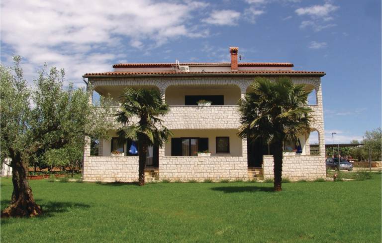 Apartment  Vabriga
