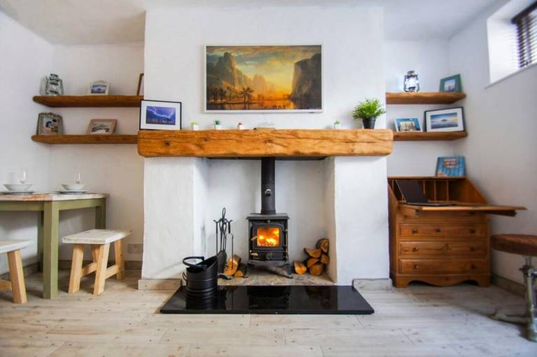 Nice apartment with yard | Close to British Airways i360 | Close to the beach | Good for workation | Dogs allowed in Brighton