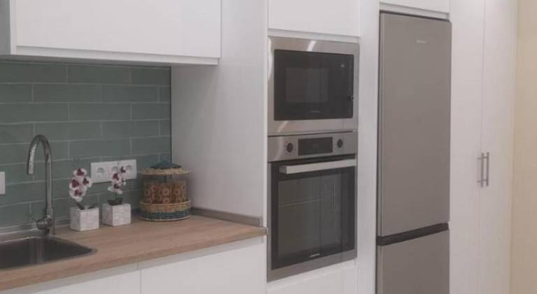 Rental apartment with patio — photo 4