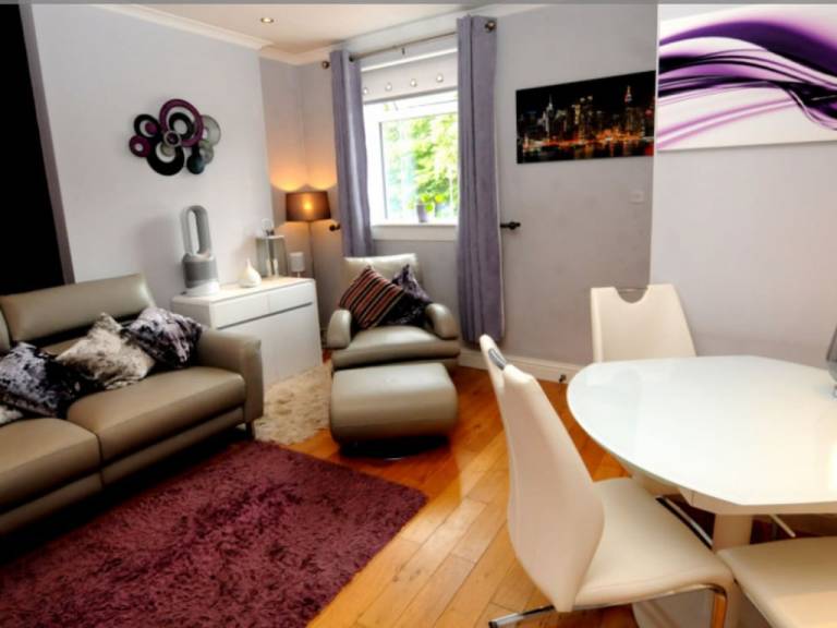 Cottage Bearsden