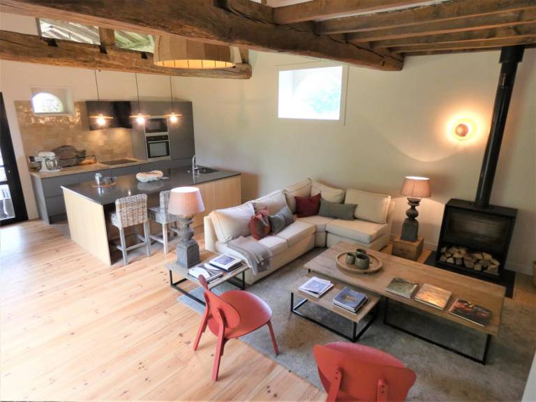 Fully equipped gite with garden, patio & pool | Pets are welcome — photo 2