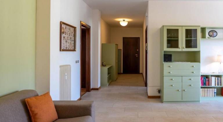 Nice apartment | Beach nearby | Dogs allowed in Desenzano del Garda