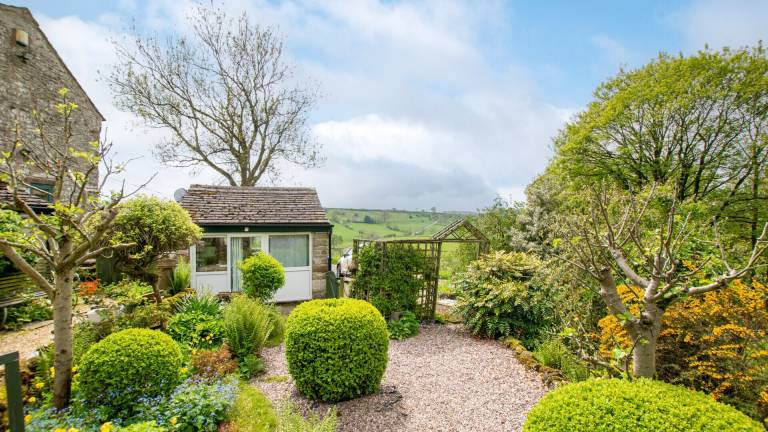 House Longnor