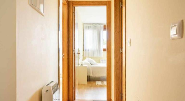 Rental apartment with 2 rooms for 4 persons — photo 4