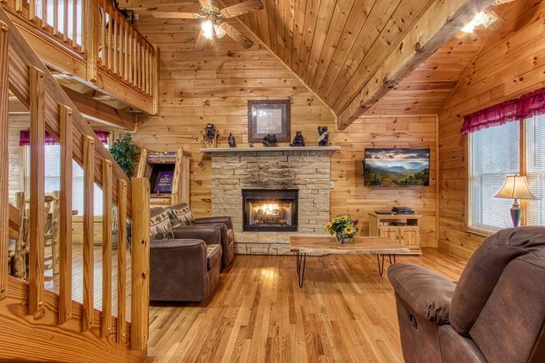 Cabin with private pool — photo 4