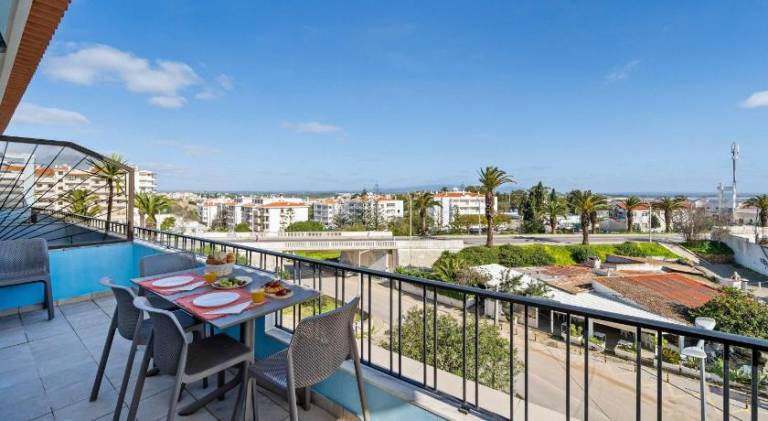 Holiday apartment with 2 rooms for 6 persons — photo 4