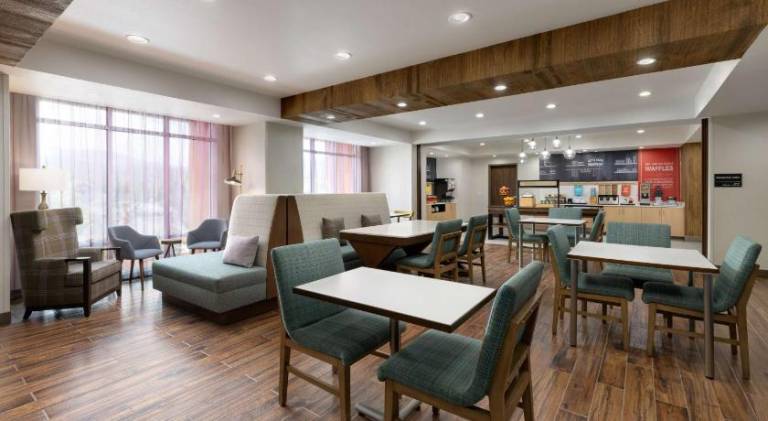 Hampton Inn Oakhurst-Yosemite — photo 4