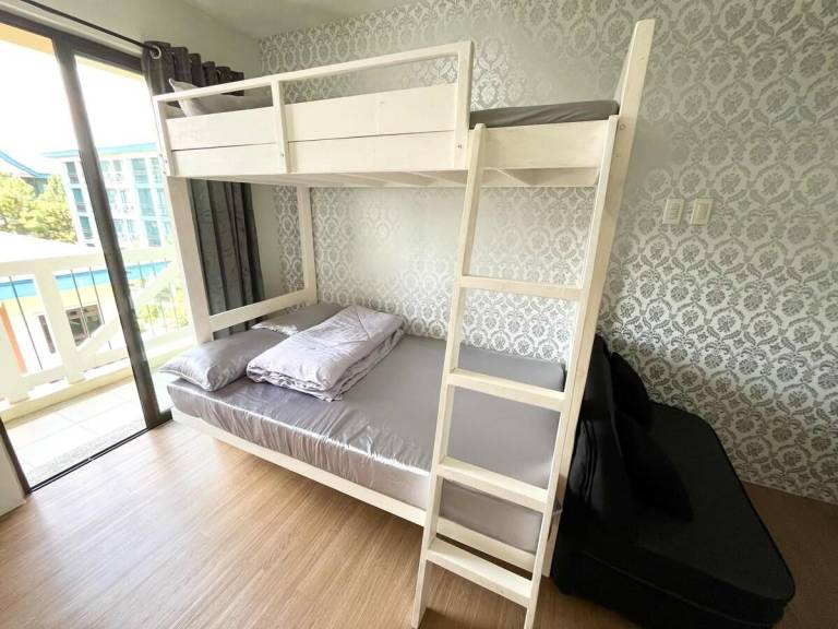 House with 1 room for 4 persons in Tagaytay
