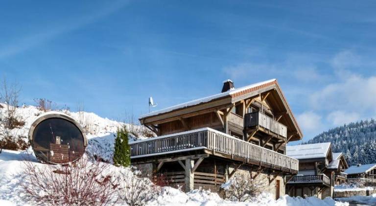 Chalet with sauna & jacuzzi in Gérardmer
