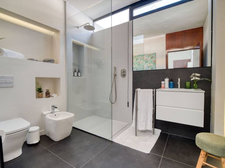 Child-friendly lovely house with private pool & grill | Pets are welcome — photo 4