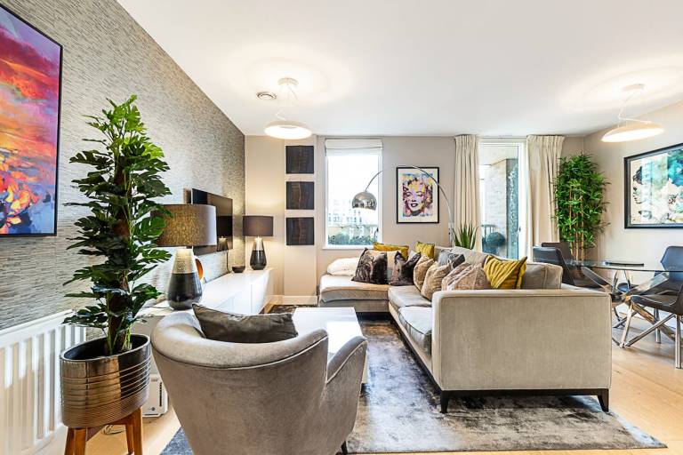 Apartment  London Borough of Wandsworth