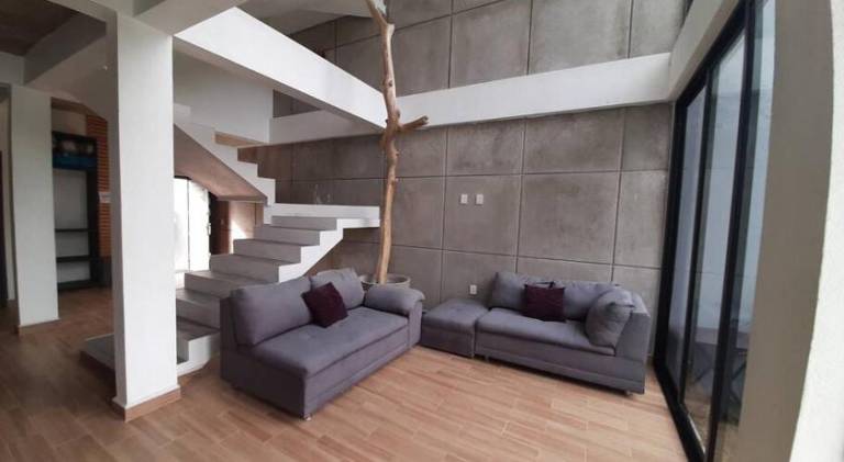 Villa with pool — photo 3