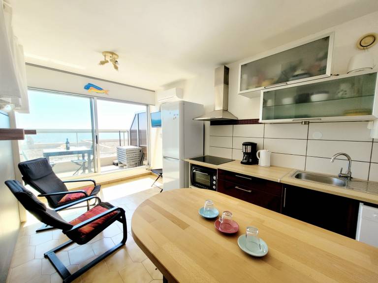 Studio | Next to the beach | Pets allowed — photo 4