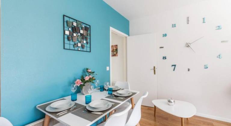 Holiday apartment with terrace & garden — photo 3