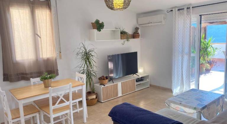 Rental apartment with 2 rooms for 4 persons — photo 2