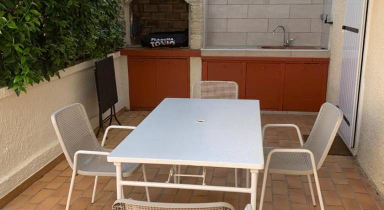 Fully equipped house with patio, yard & barbeque | Pets are welcome — photo 5