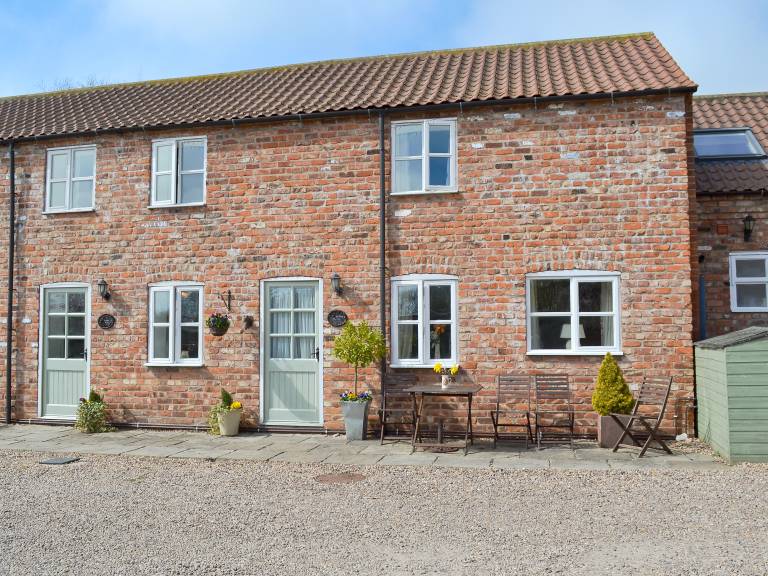 Child-friendly wonderful cottage with garden & barbeque | Pet-friendly in Bridlington