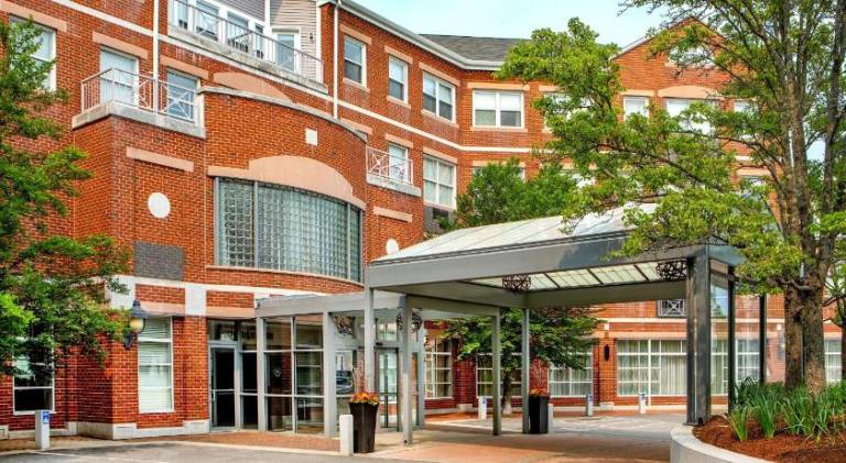 Sheraton Portsmouth Harborside Hotel — photo 3