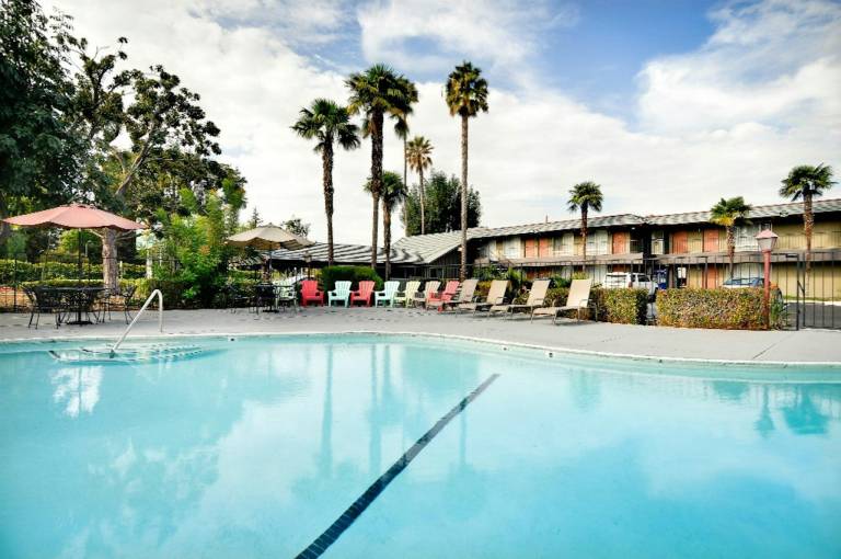 Vagabond Inn Sunnyvale — photo 2