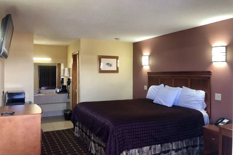 Americas Best Value Inn Indianola