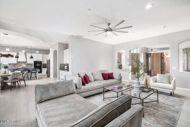 Zen im Hinterhof im Scottsdale Stil