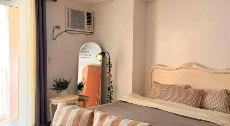 Serviced apartment with terrace, pool & sauna | Suitable for remote work in Taguig