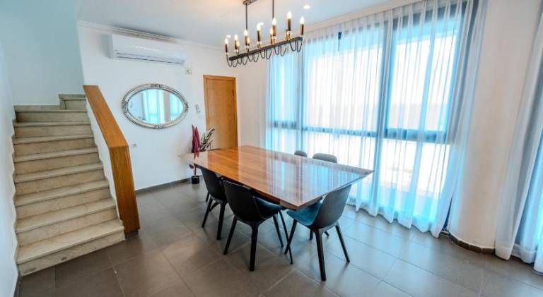 Wonderful apartment with patio | Close to Carmel Market | Beach nearby | Pets are welcome — photo 3