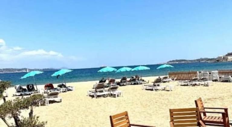 Charming apartment with patio, private pool & barbeque | Close to the beach | Perfect for remote work | Dogs allowed — photo 5