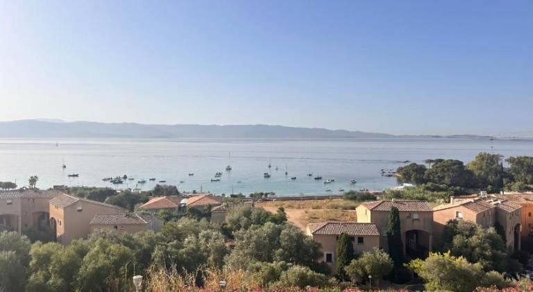 Rental apartment | Beach nearby | Pets are welcome in Ajaccio