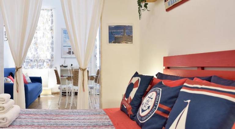 Vacation home with 4 rooms for 8 persons in Pozzallo