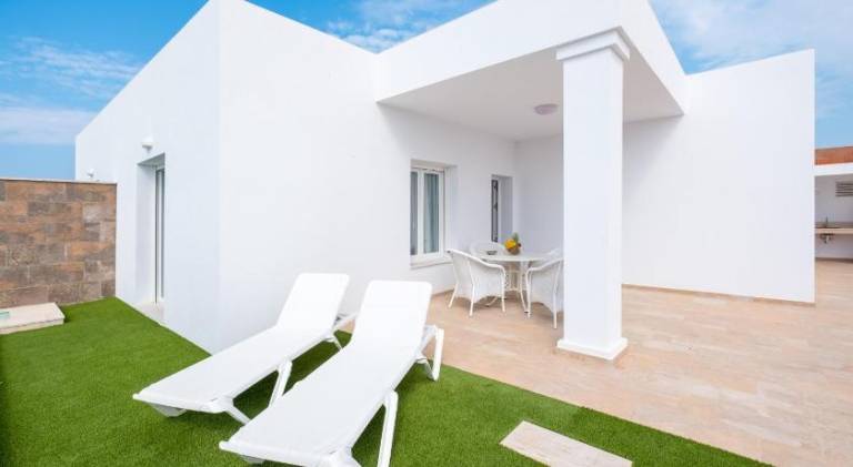 Vacation home with pool | Next to the beach | Pets are welcome — photo 4