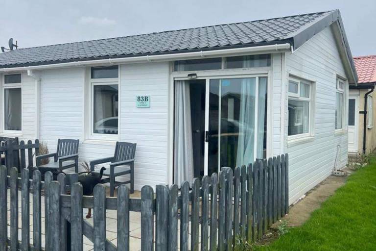 Stunning One Bed Modern & Contemporary Chalet in Bridlington
