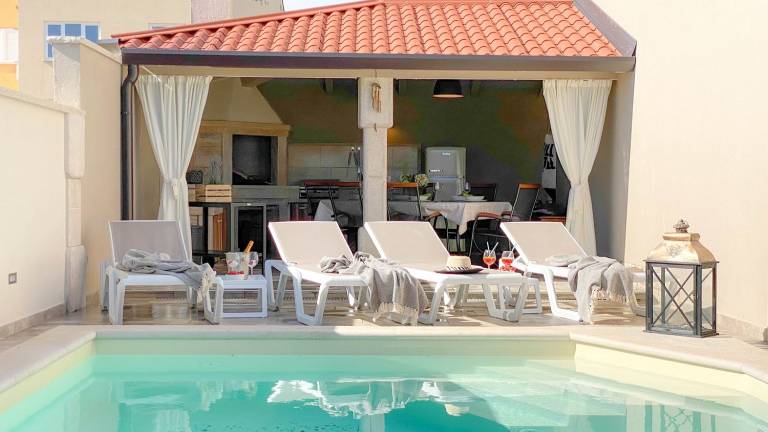 Fantastic casa with two barbecues, private pool, washing machine, tumble dryer — photo 5
