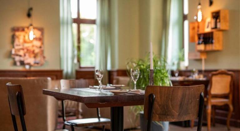 Schlosshotel Bad Neustadt — photo 5