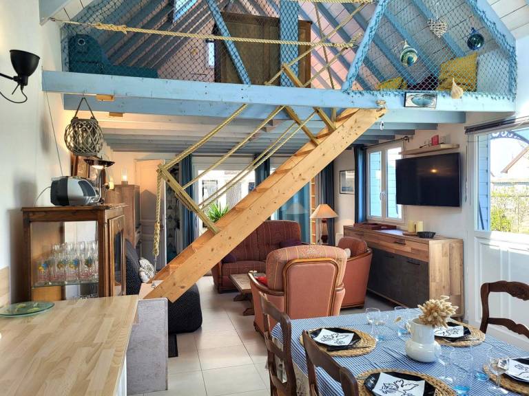 House with garden, barbeque & patio | Garden view — photo 2
