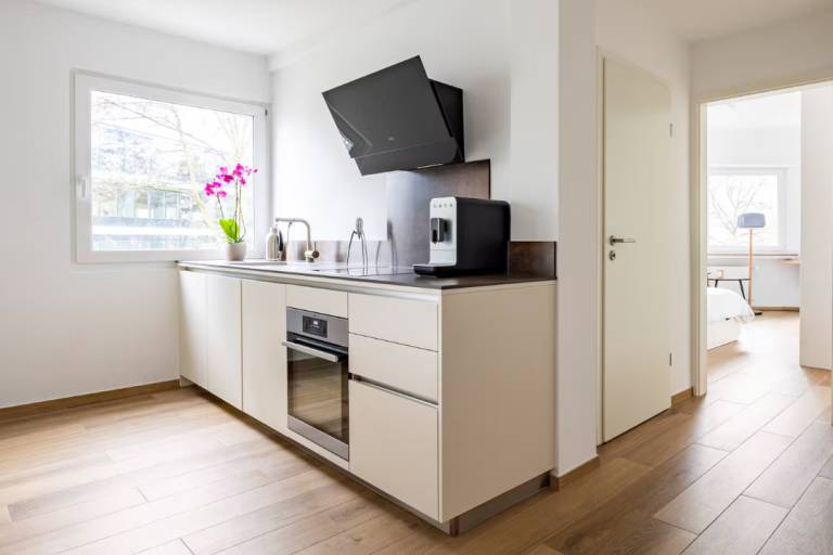 Cozy and modern 1 bedroom apartment in Luxembourg City — photo 4
