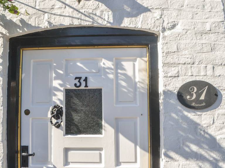 Family-friendly pleasant cottage with garden, terrace & jacuzzi | Pet-friendly — photo 2