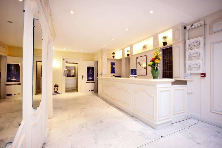Hotel Kyriad Tours Centre — photo 5