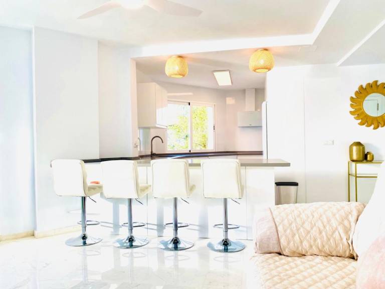 Ample apartment | Dogs allowed in Almunecar