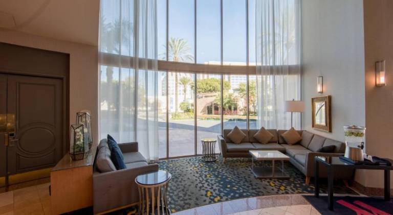 Anaheim Marriott Suites — photo 2