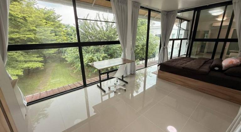 Beautiful villa with jacuzzi & pool | Dogs allowed — photo 2