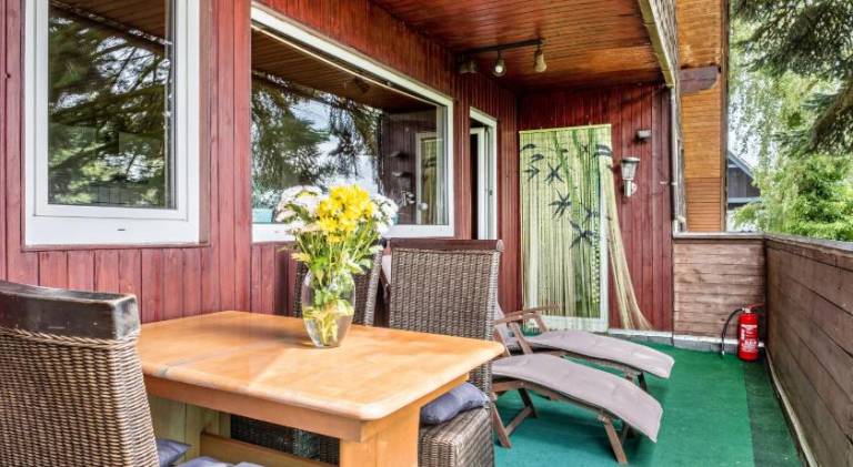 Holiday apartment with 2 rooms for 4 persons in Wilhelmshaven